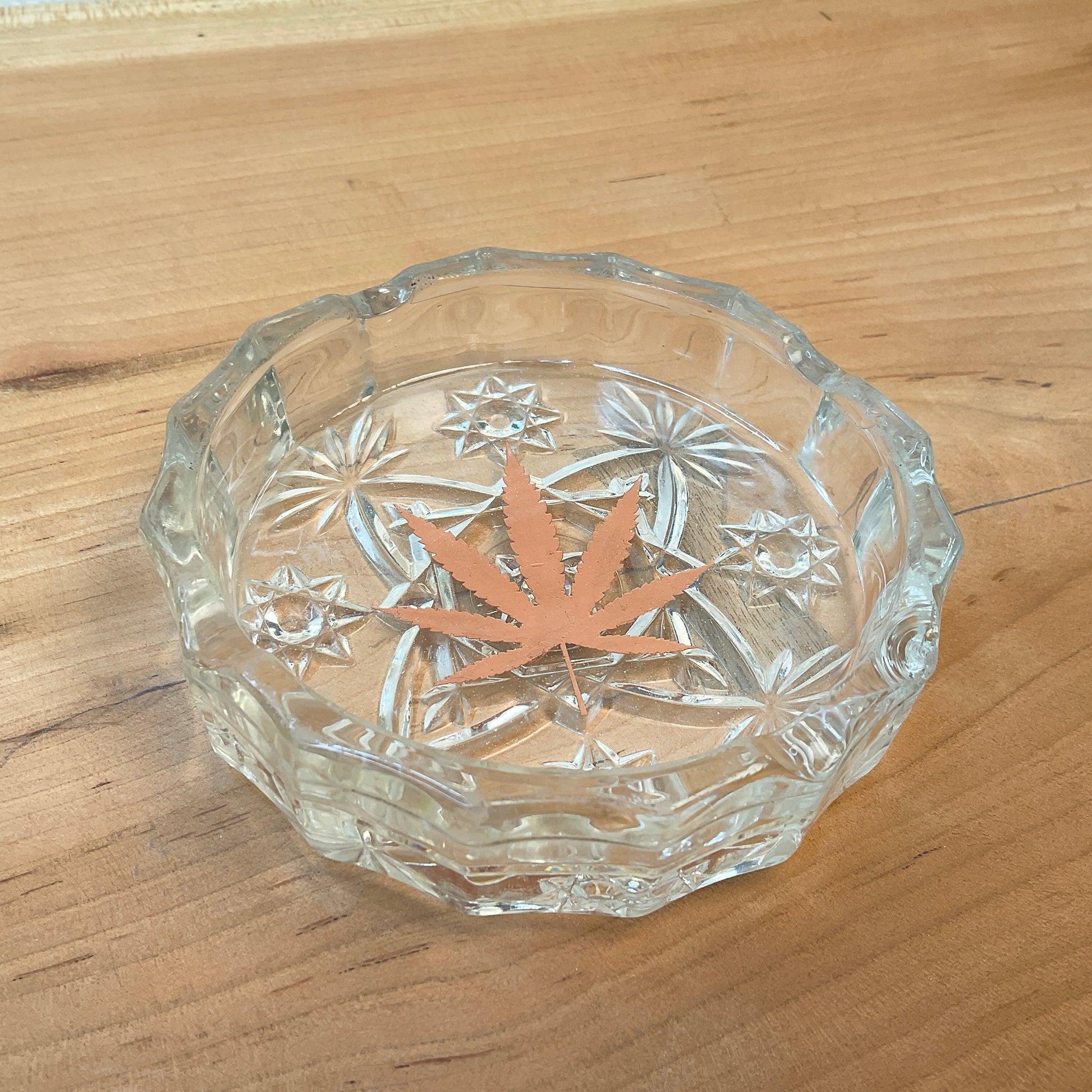 Cannabis Ashtray - Offensively Domestic